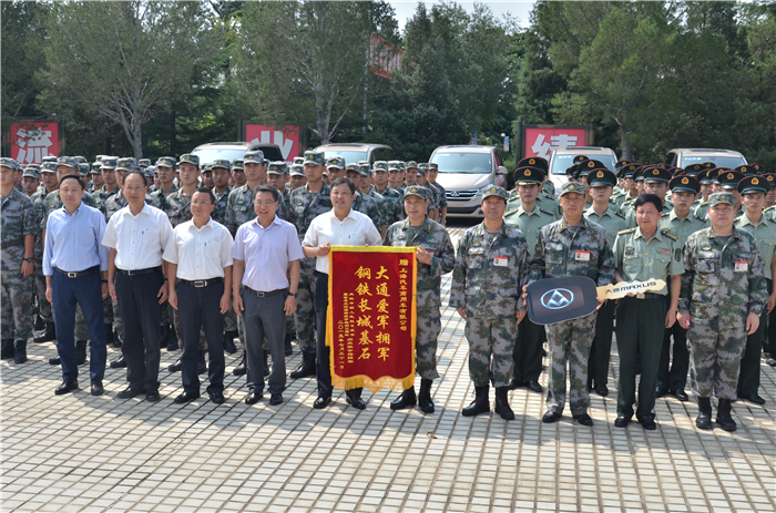 上汽大通G10成(chéng)爲大閱兵指揮用車