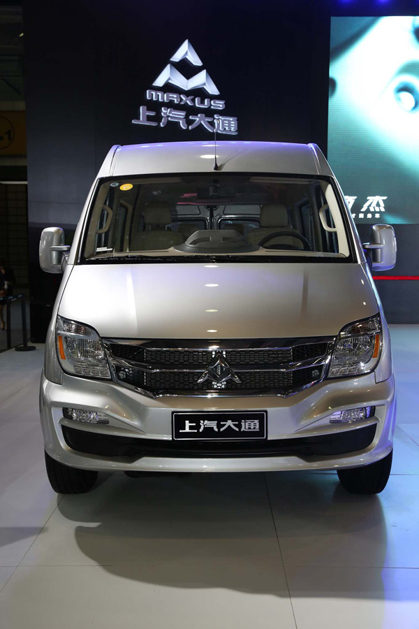 全領域MPV G10路演首發(fā) “兩(liǎng)翼”産品戰略形成(chéng) 上汽大通突破第一陣營格局挑戰行業領軍地位